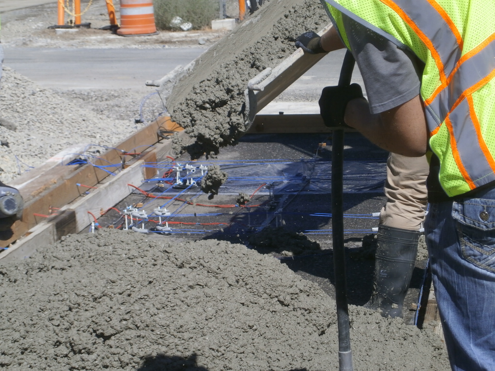 Installing Fiber Optics Cables @ UC Pavement Research Center – Soga ...